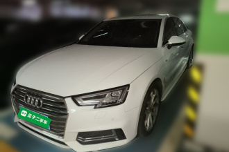 奥迪A4L 2018款 30周年年型 40 TFSI 时尚型