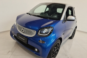 smart fortwo 2018款 0.9T 66千瓦硬顶锋型版 国V