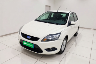福特 福克斯 2013款 两厢经典 1.8L 手动基本型