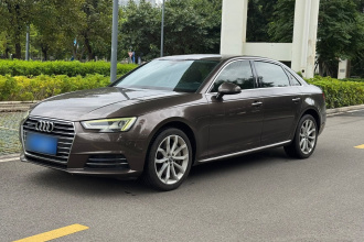 奥迪A4L 2017款 45 TFSI quattro 风尚型