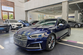 奥迪S5 2017款 S5 3.0T Sportback