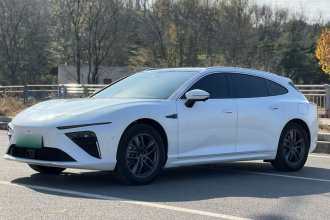 哪吒汽车 哪吒S猎装 2024款 增程300 标准版