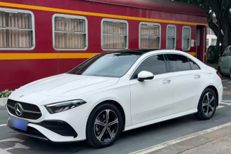 奔驰A级 2023款 A 200 L 时尚型