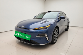 吉利银河 银河星耀8 2025款 130km EM-P 星舰版