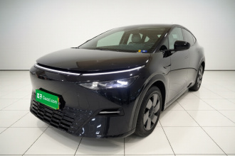 小鹏X9 2025款 纯电 650长续航 Max