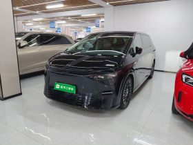 小鹏X9 2025款 纯电 740超长续航 Max