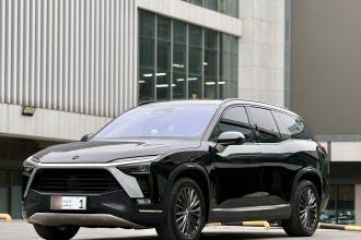 蔚来ES8 2022款 100kWh 六座版