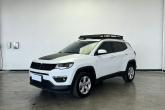 Jeep 指南者 2017款 200T 自动家享四驱版