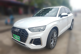 奥迪Q5L 2021款 40 TFSI 时尚动感型