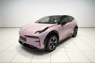 极氪X 2025款 五座后驱版