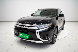 三菱 欧蓝德 2018款 2.0L 两驱荣耀版 5座