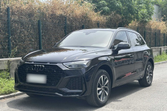 奥迪Q5L 2023款 40T 豪华动感型