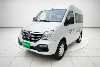 上汽大通MAXUS 新途V80 2024款 傲运通超值版 6MT 短轴中顶127Ps 5/6座