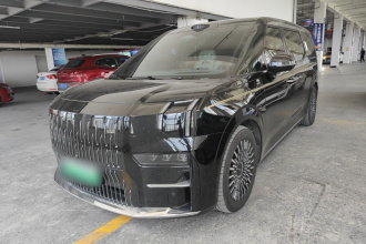 极氪009 2024款 六座行政版四驱 108kWh
