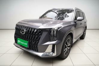 广汽传祺 传祺GS8 2022款 双擎系列 2.0TM 四驱尊贵版 （六座）