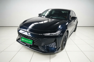 长安UNI-V 2024款 1.5T 尊贵运动型