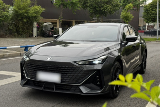 长安UNI-V 2023款 1.5T 尊享型