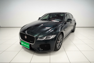 捷豹XFL 2023款 XFL 2.0T P250 两驱精英运动版