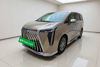 广汽传祺 传祺M8 2023款 宗师系列 400T 旗舰版