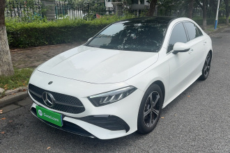 奔驰A级 2023款 A 200 L 时尚型