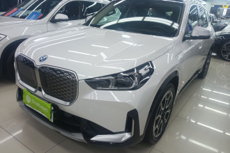 宝马iX1 2023款 xDrive30L X设计套装