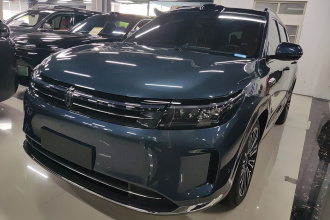 鸿蒙智行 问界M7 2024款 1.5T 智驾四驱Ultra版 6座