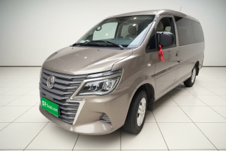 东风风行 菱智 2019款 M5L 1.6L 7座标准型 国VI