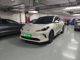 智己汽车 智己LS6 2025款 长续航灵蜥智享版