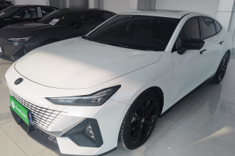 长安UNI-V 2023款 1.5T 尊享型