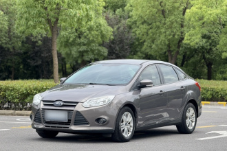 福特 福克斯 2012款 三厢 1.6L 自动舒适型