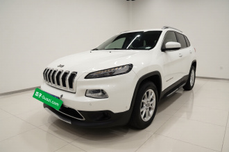 Jeep 自由光 2016款 2.4L 专业版