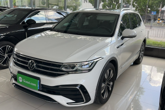 大众 途观L 2022款 330TSI 自动两驱R-Line旗舰版
