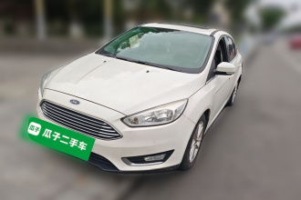 福特 福克斯 2017款 三厢 EcoBoost 180 自动精英型