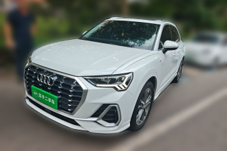 奥迪Q3 2020款 40 TFSI 时尚动感型