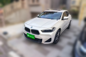 宝马X2 2022款 sDrive25i M运动套装