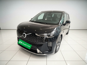 沃尔沃EM90 2025款 Ultra 六座