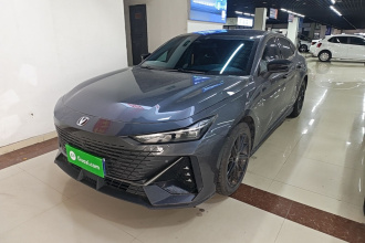 长安UNI-V 2023款 1.5T 尊贵型