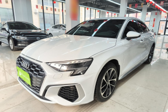 奥迪A3 2021款 A3L Limousine 35 TFSI 进取运动型