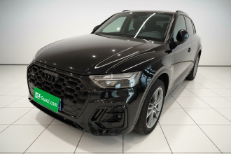 奥迪Q5L 2022款 改款 45T 豪华动感型