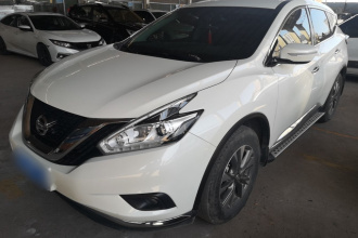 日产 楼兰 2021款 2.5L XE 两驱精英版