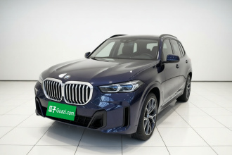 宝马X5 2023款 xDrive 30Li 尊享型M运动曜夜套装