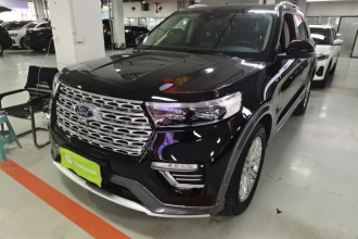 福特 探险者 2020款 EcoBoost 285 四驱钛金版 7座