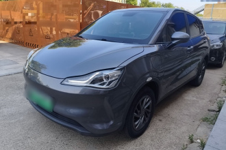 哪吒汽车 哪吒V 2021款 标准续航娱乐版