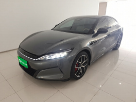 比亚迪 汉L 2025款 DM-p 四驱激光雷达旗舰型