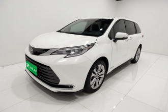 丰田 赛那SIENNA 2023款 2.5L混动 尊贵版