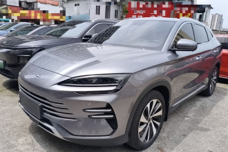 比亚迪 宋PLUS新能源 2023款 冠军版 DM-i 110KM 旗舰型