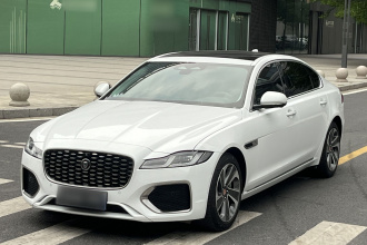 捷豹XFL 2021款 XFL 2.0T P200 两驱精英豪华版