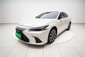 雷克萨斯ES 2025款 200 臻享版