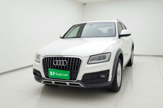 奥迪Q5 2018款 典藏版 40 TFSI 技术型