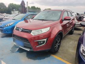 江铃 驭胜S330 2016款 1.5L GTDi 自动两驱尊贵版